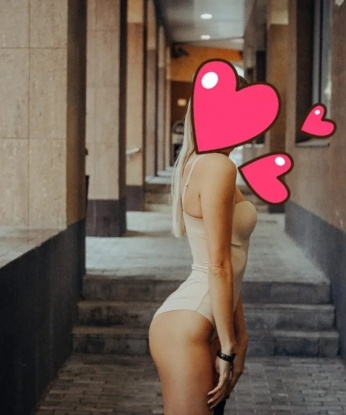 Страстная и нежная девушка готова подарить тебе массу удовольствия и незабываемых моментов радости. Приходи ко мне в гости, и я расскажу тебе, что такое настоящая страсть и удовольствие. Я гарантирую, ты останешься доволен нашим знакомством! 7869, 31 год